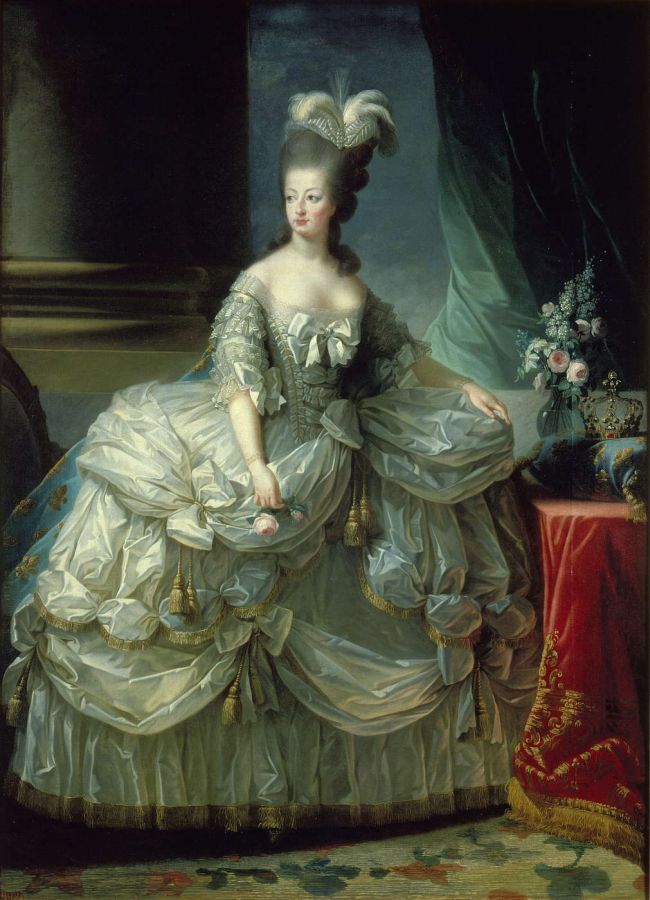Elisabeth Vigée-Lebrun.María Antonieta en traje de corte. 1778. Museo de Viena. La reina luce una creación de Rose Bertin.